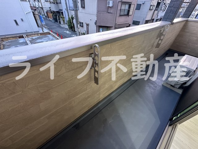 バルコニー　バルコニーがあります