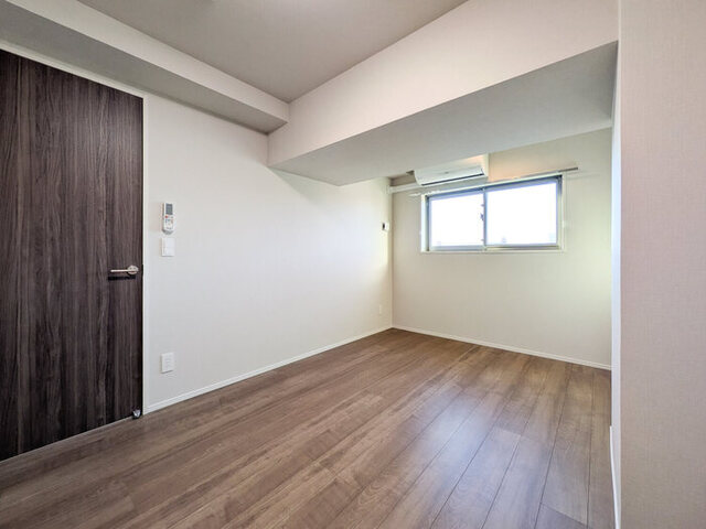 その他部屋・スペース　洋室７．２帖？