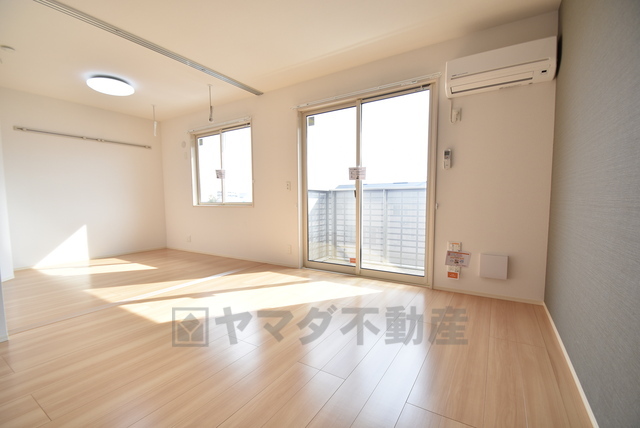 居室・リビング　洋室