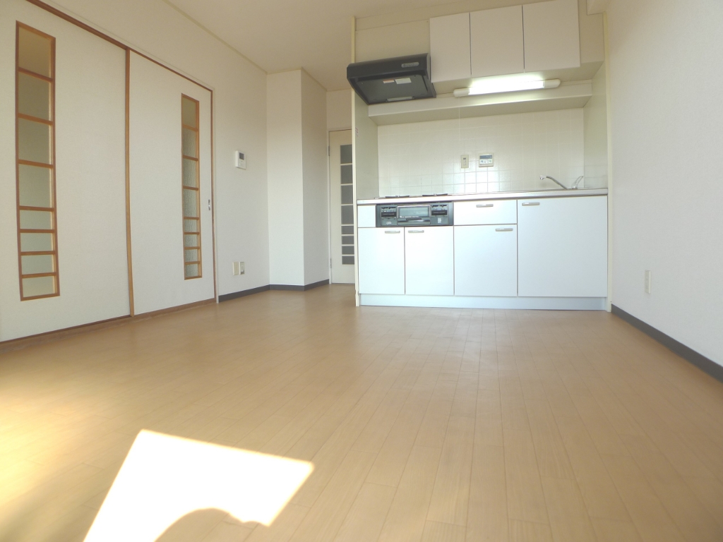 居室・リビング　画像は604号室(3DK)