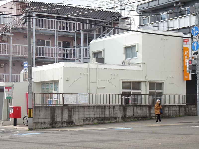 郵便局　仙台上杉四郵便局（郵便局）まで366m