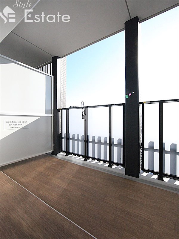 バルコニー　バルコニー