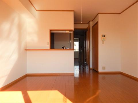 居室・リビング　リビング