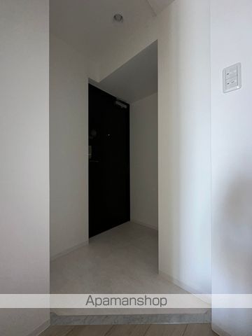 CREST TAPP東別院の玄関写真