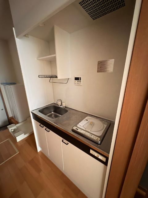 キッチン　※別部屋参考写真