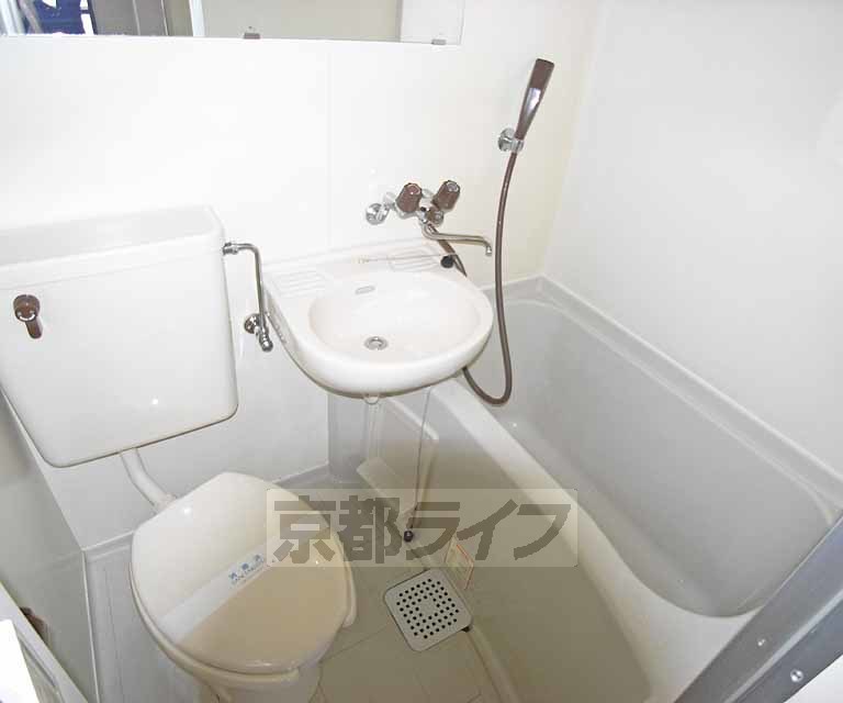 洗面設備　洗面台です。