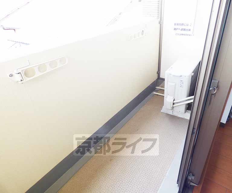 バルコニー　広々使えます。