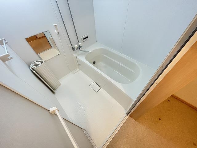 バス・シャワールーム　浴室