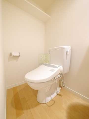 トイレ　アーク神楽坂