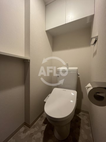 トイレ　スプランディッド新大阪V　トイレ