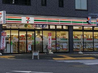 コンビニ　セブンイレブン墨田文花２丁目明治通り店（コンビニ）まで447m