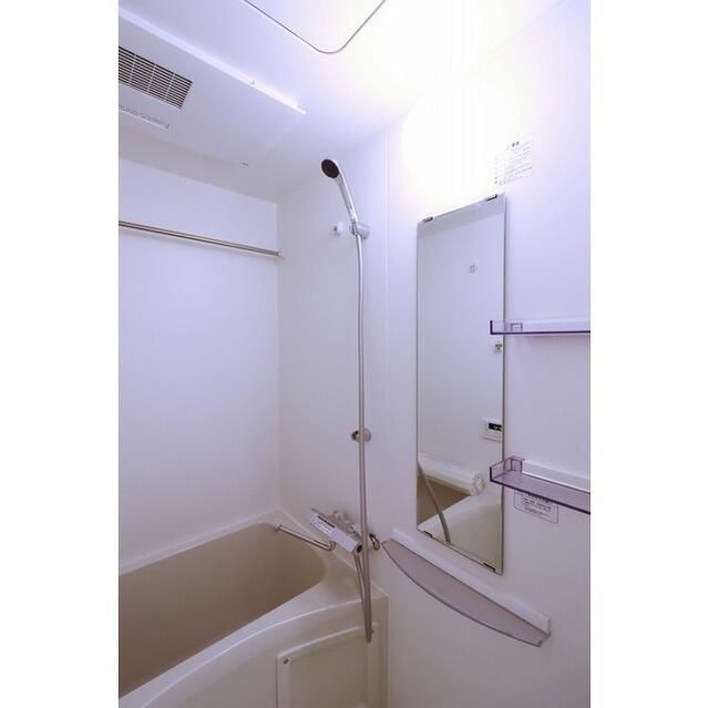 バス・シャワールーム　日々の疲れを癒すお風呂付です