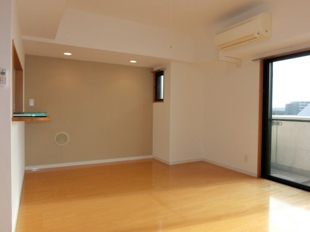 その他部屋・スペース　エアコン付き　二面採光　対面キッチン