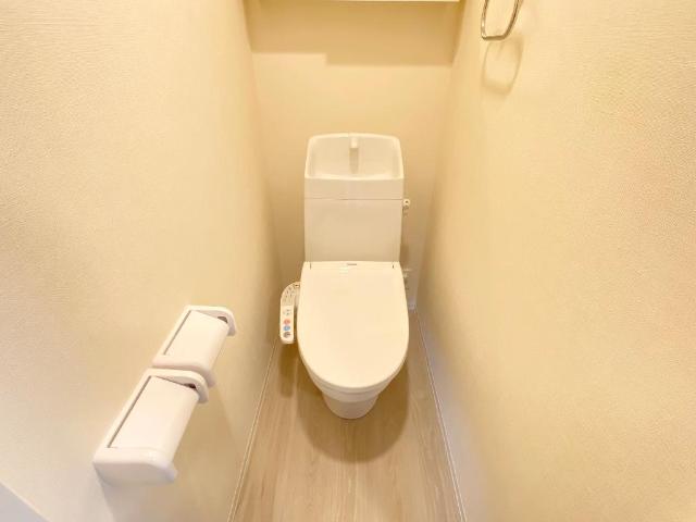 トイレ　シャワー付トイレ