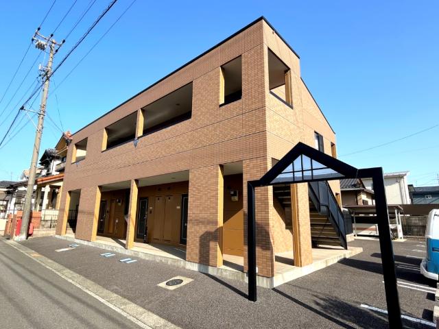 建物外観　外観写真（昼）