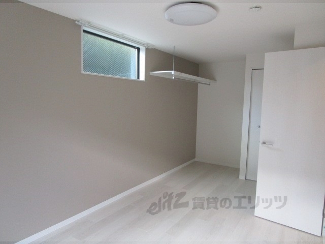 居室・リビング　洋室