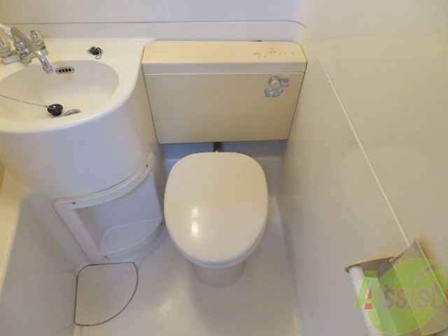 トイレ　ｖこちらはトイレです。清潔感があり、安心して使用できます。