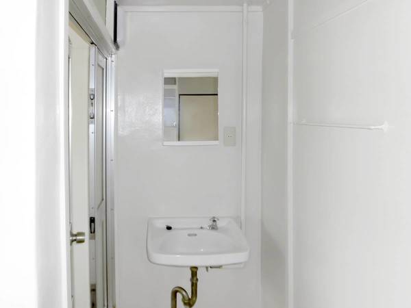 洗面設備　ビレッジハウスの同一物件・同一タイプの間取りの写真です