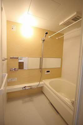 バス・シャワールーム　浴室