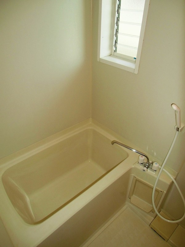 バス・シャワールーム　現況優先