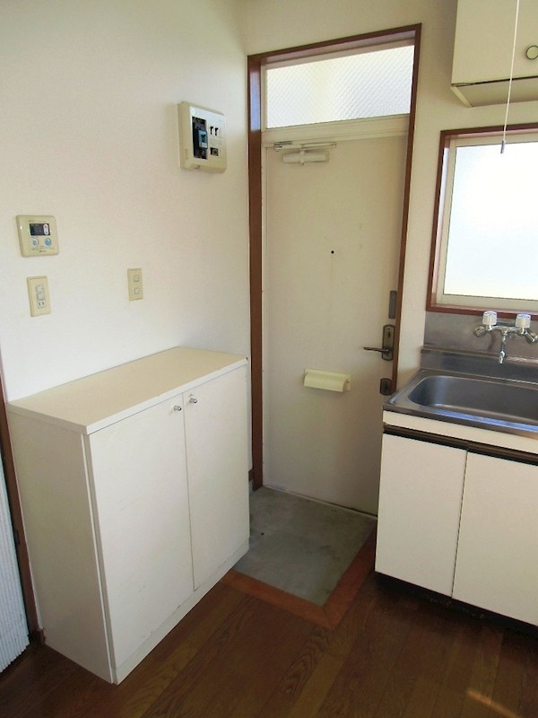 玄関　現況優先