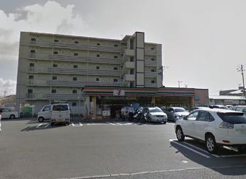 コンビニ　セブンイレブン博多板付7丁目店（コンビニ）まで339m