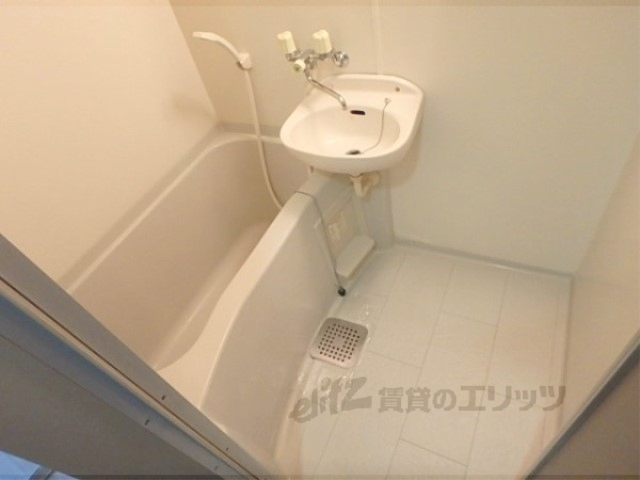 バス・シャワールーム　ユニットバス