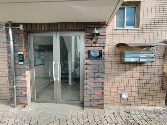 エントランス　エントランス部分