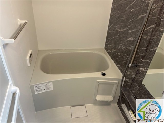 バス・シャワールーム　パース写真