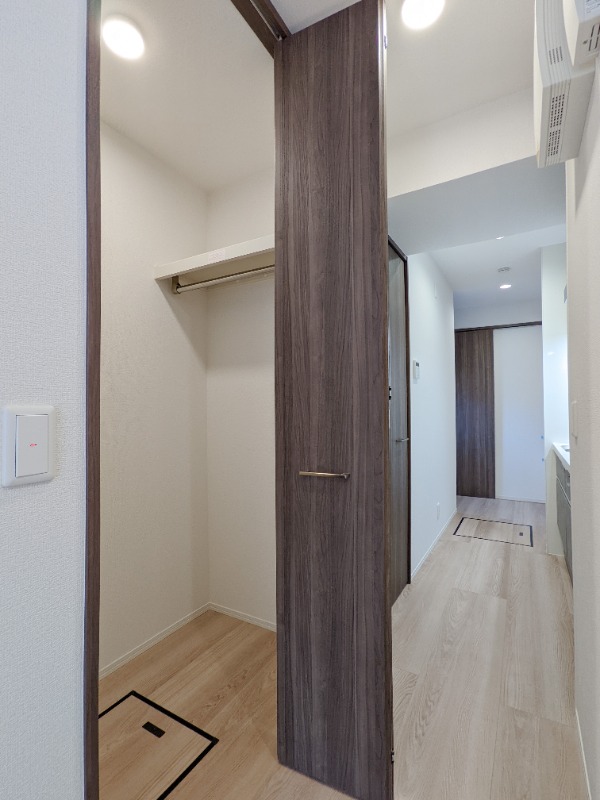 収納　図面と現状に相違がある場合には現状を優先