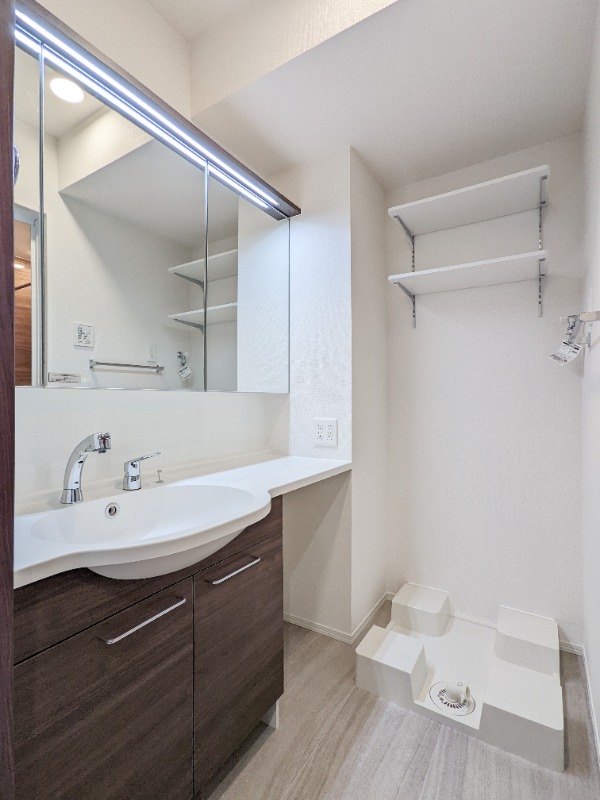 洗面設備　図面と現状に相違がある場合には現状を優先