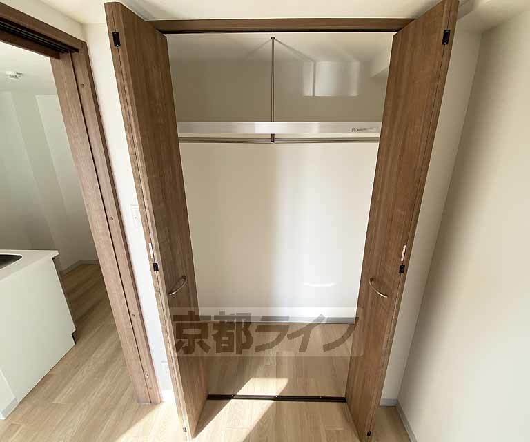 収納　洋服や雑貨などが収納出来ます。