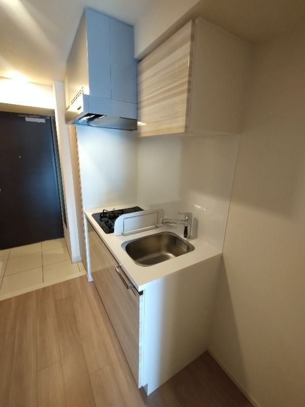 キッチン　（別タイプ参考写真）クレイシアＩＤＺ王子　北区王子本町1