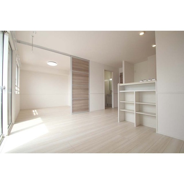 居室・リビング　内装写真は全て２０３にて撮影