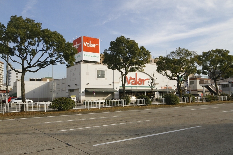 スーパー　バロー新栄店（スーパー）まで212m