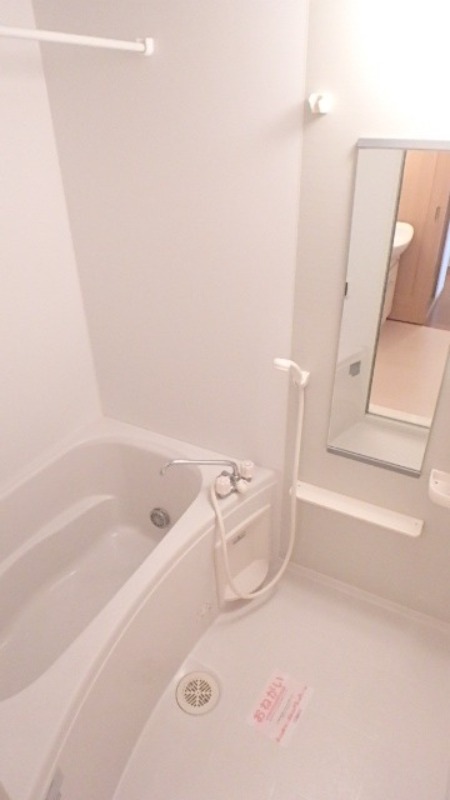 バス・シャワールーム　図面と現状に相違がある場合には現状を優先