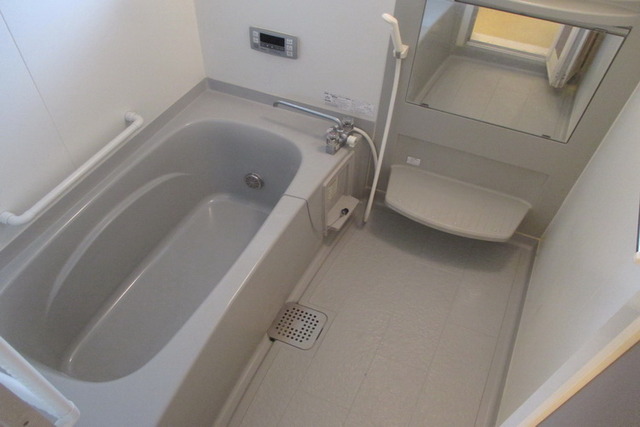 バス・シャワールーム　こちらのお部屋のオススメポイント一坪バスルーム。