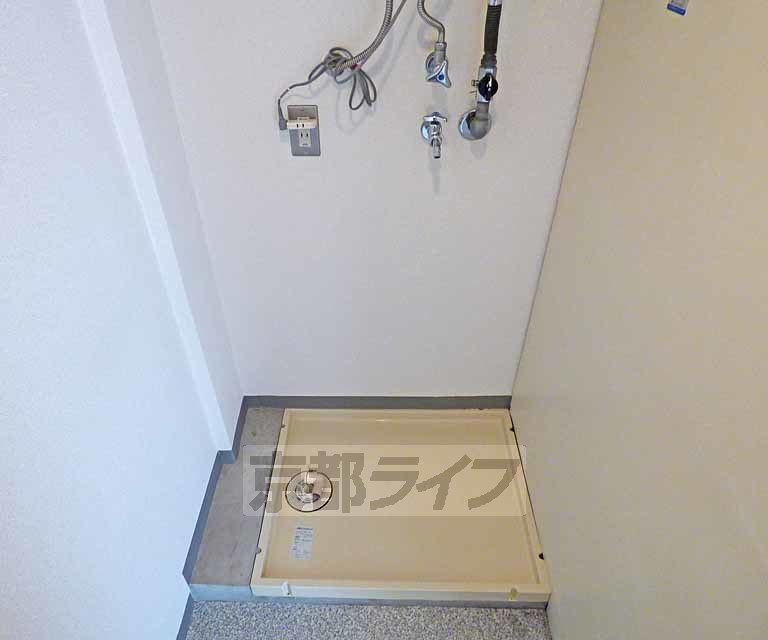 その他部屋・スペース　室内に洗濯機置けます。