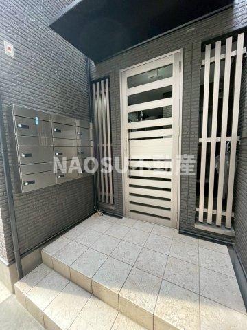 エントランス　建物の内部です