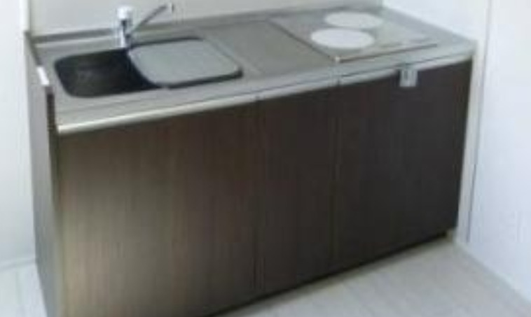 キッチン　別部屋の写真を使用しております。