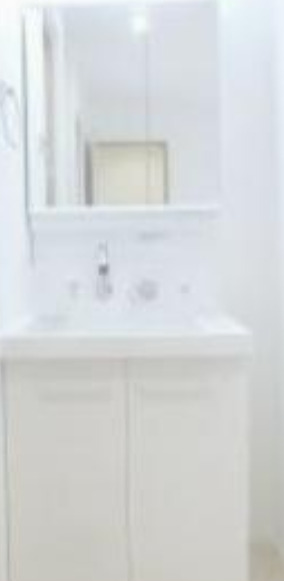 洗面設備　別部屋の写真を使用しております。