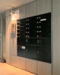 その他共有部分　宅配ボックスもあります♪