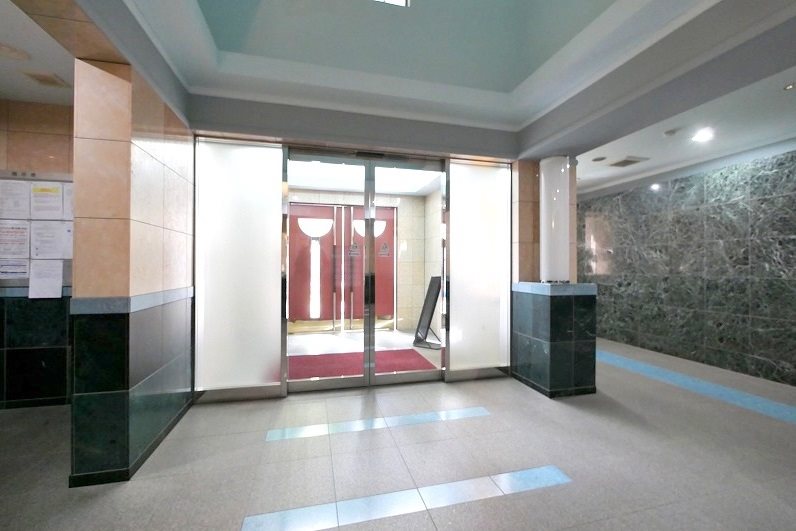 エントランス　《見学予約受付中》人気の分譲シリーズマンション！