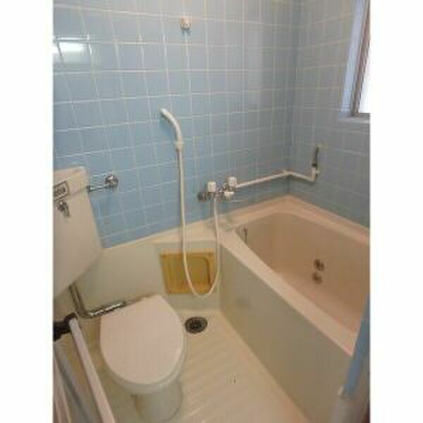 バス・シャワールーム　別部屋です。現況優先。