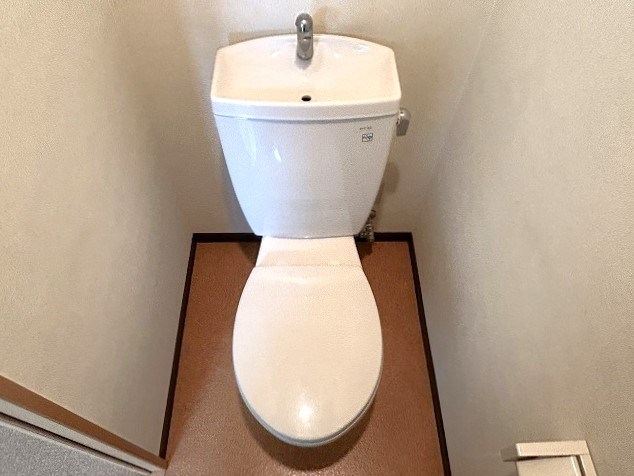 トイレ　参考写真。