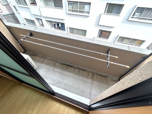 バルコニー　参考写真。