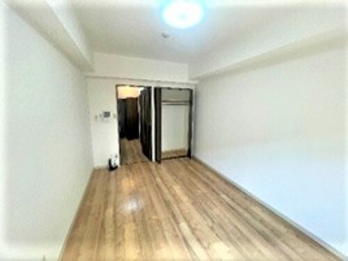 収納　クロゼット　※同タイプの部屋のお写真です