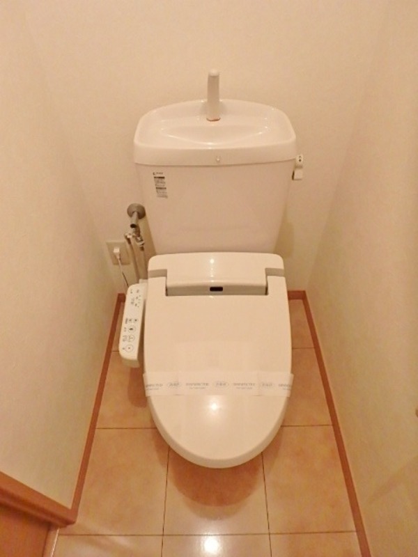 トイレ　図面と現状に相違がある場合には現状を優先