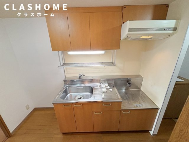 キッチン　同物件の別部屋になります。