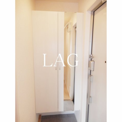 玄関　玄関です。